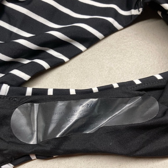 AERIE 🏖️ Super Scoop One Piece Swimsuit - Picture 6 of 8